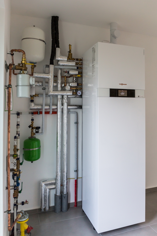 Günstige Ölheizungen und Gasheizungen vom Meisterbetrieb - Schwarz